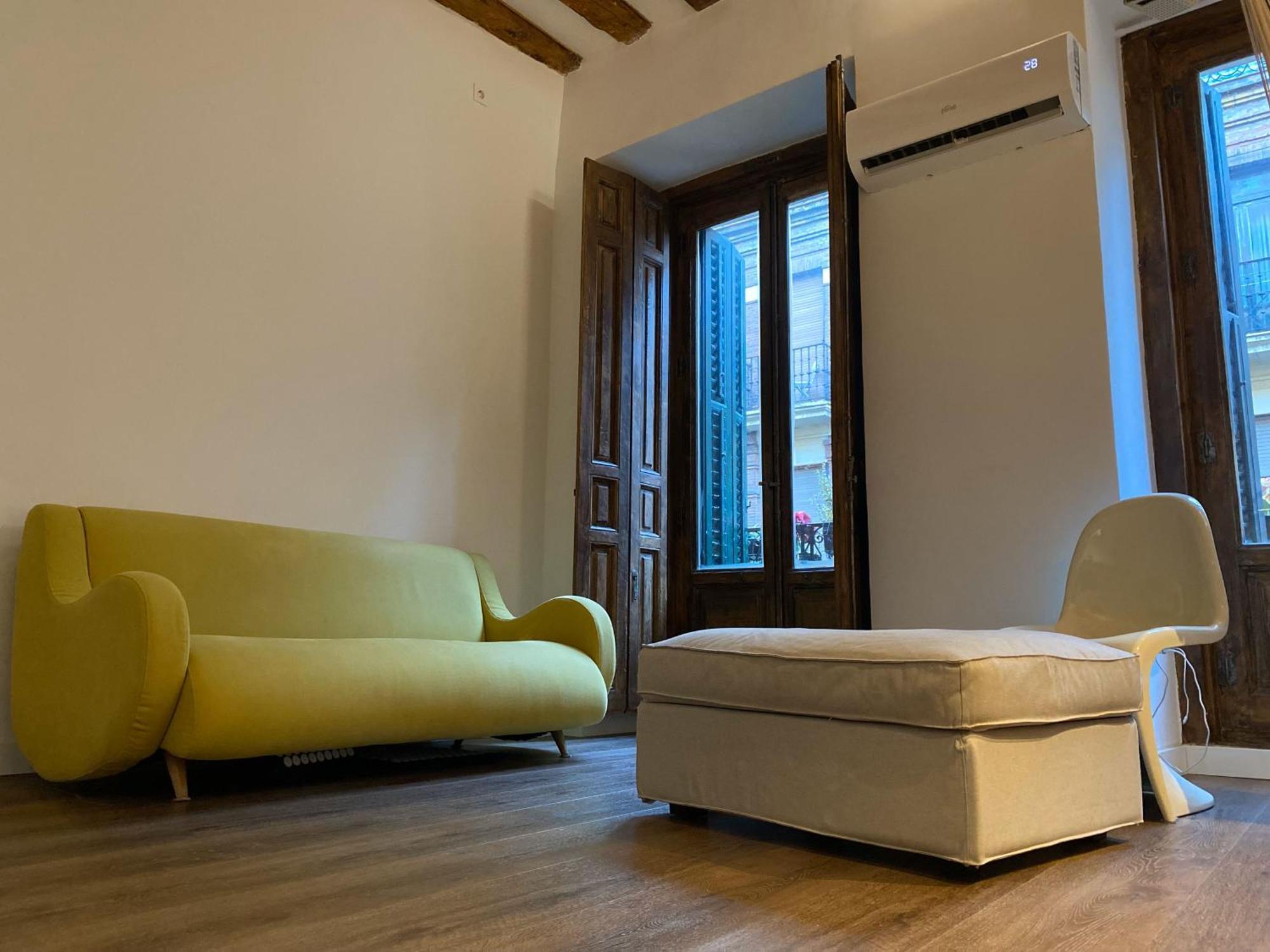 Hortaleza 4, Preciso Estudio En Chueca Junto A La Gran Via De Madrid Extérieur photo