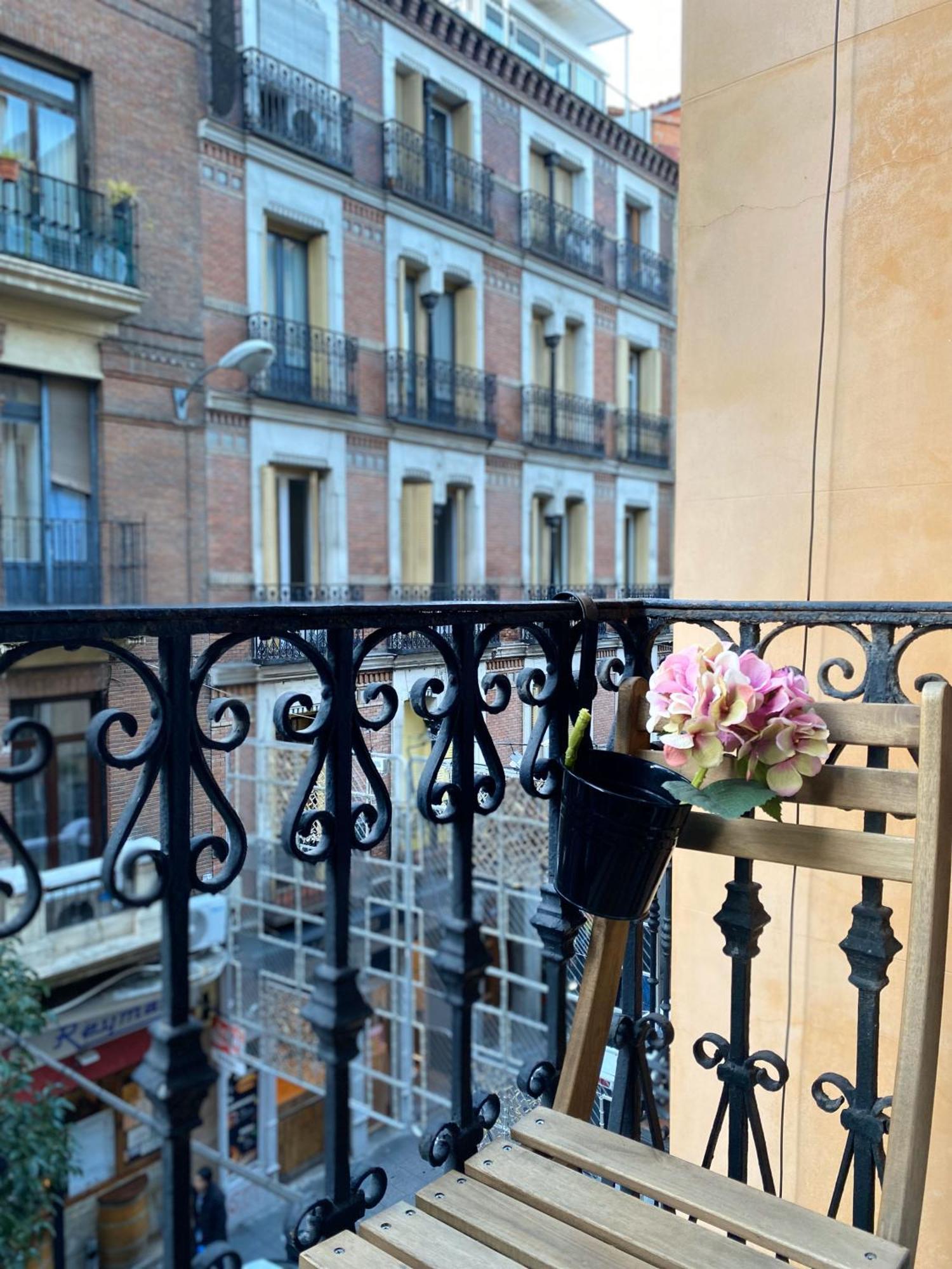 Hortaleza 4, Preciso Estudio En Chueca Junto A La Gran Via De Madrid Extérieur photo